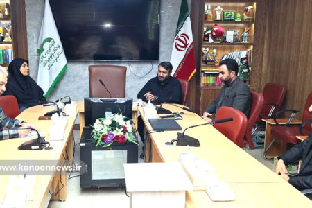 تفاهم‌نامه اجرای سه نمایش کودک و نوجوان درکانون لرستان امضا شد