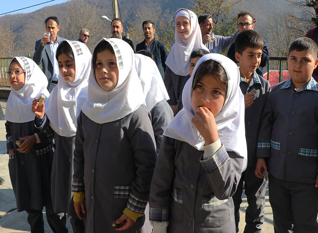 1374528-1 وفای به عهد کانونیها؛ رؤیای دانشآموزان «چملر» در هفته بسیج محققشد