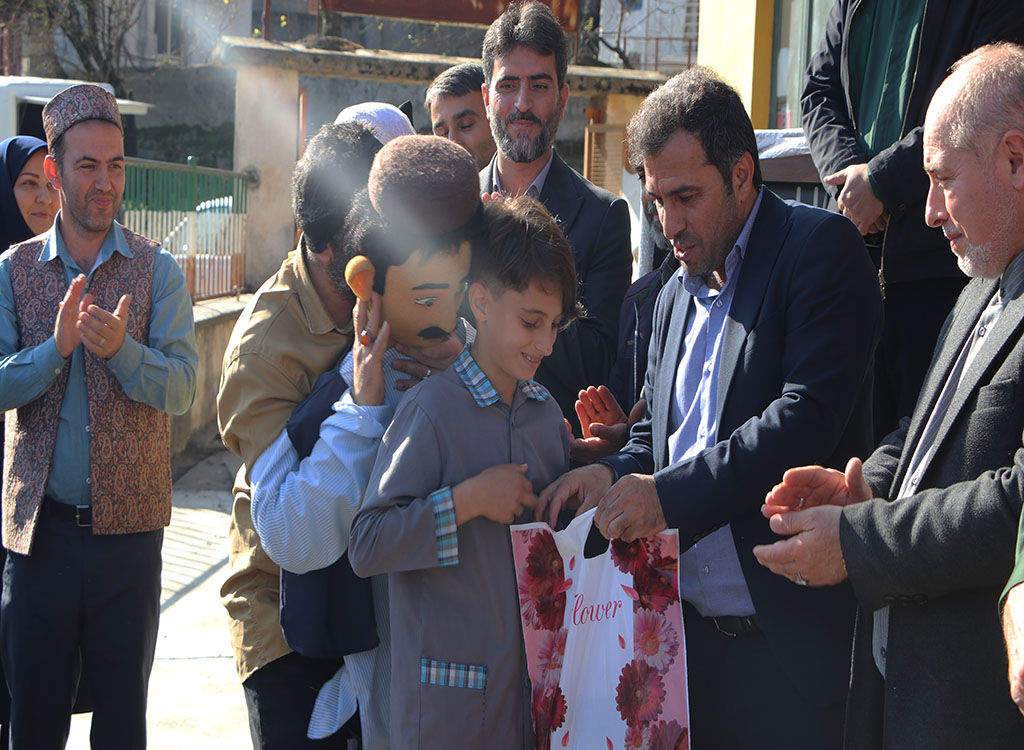 1374536-1 وفای به عهد کانونیها؛ رؤیای دانشآموزان «چملر» در هفته بسیج محققشد