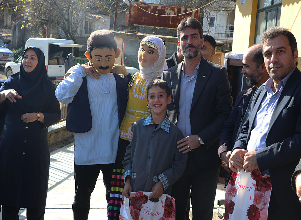 1374537-1 وفای به عهد کانونیها؛ رؤیای دانشآموزان «چملر» در هفته بسیج محققشد