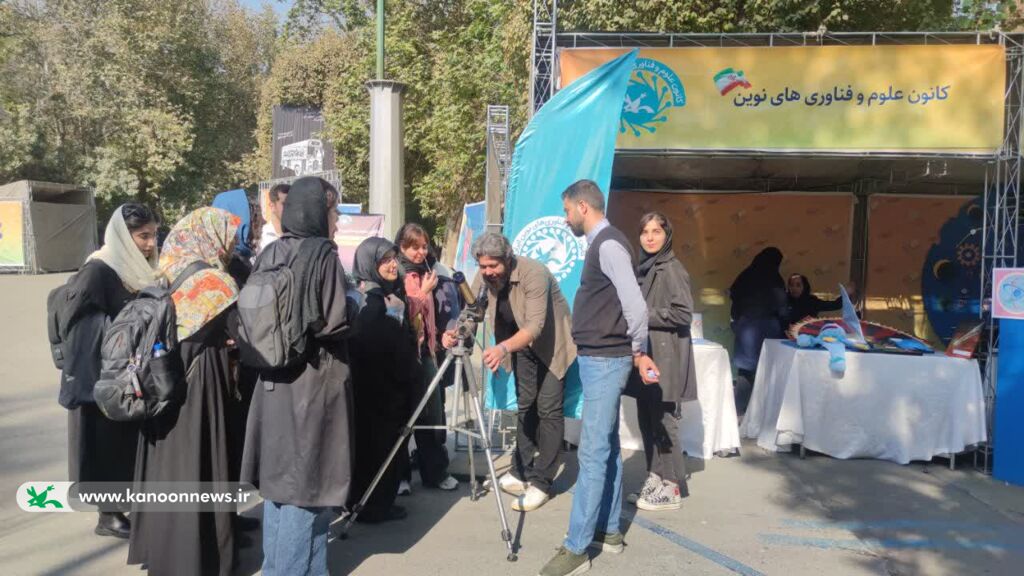 1374567-1 جشن بزرگ علم در زنجان؛ هفتهای که علم به میان مردم آمد