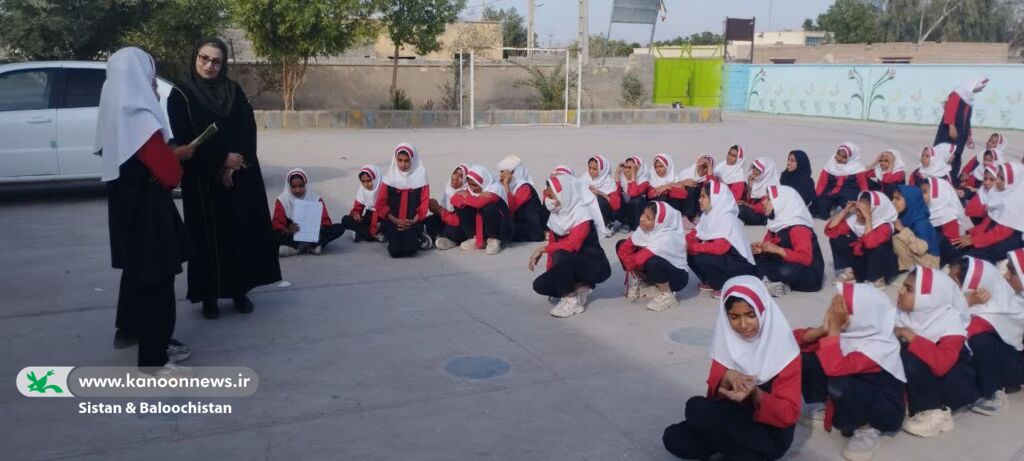 1374590-1 اجرای ویژهبرنامههای کانون پرورش فکری سیستان و بلوچستان به مناسبت هفته بسیج