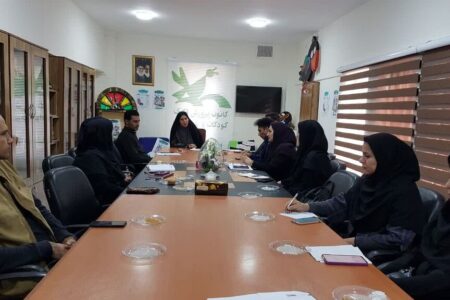 نشست نقدی بر پیشبینی کتاب کار “حال خوش زندگی” در کانون کرمانشاه