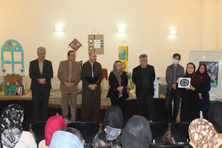 تجلیل از کتاب‌خوانان کودک و نوجوان در ویژه‌برنامه مشترک مراکز مهاباد