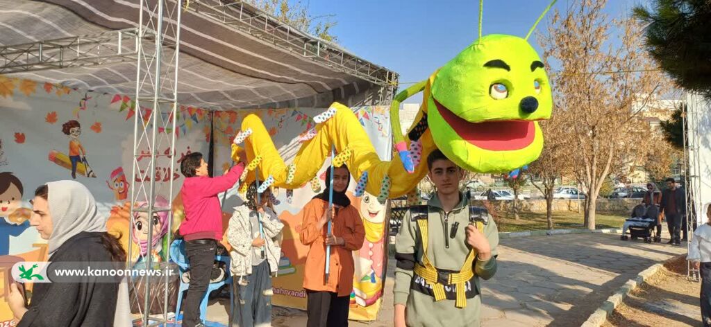 احیای بازی‌های بومی و محلی کانون همدان در جشن برگریزان