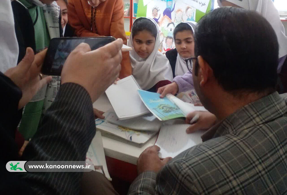 دیدار با شاعر و نویسنده کودک و نوجوان در لرستان