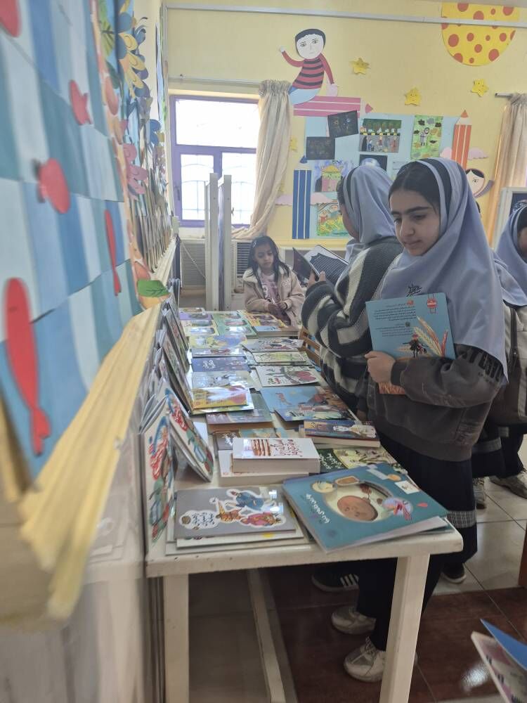 کارگاه قصه‌گویی کانون مرکز لامرد با حضور ۱۰۰ دانش‌آموز برگزار شد