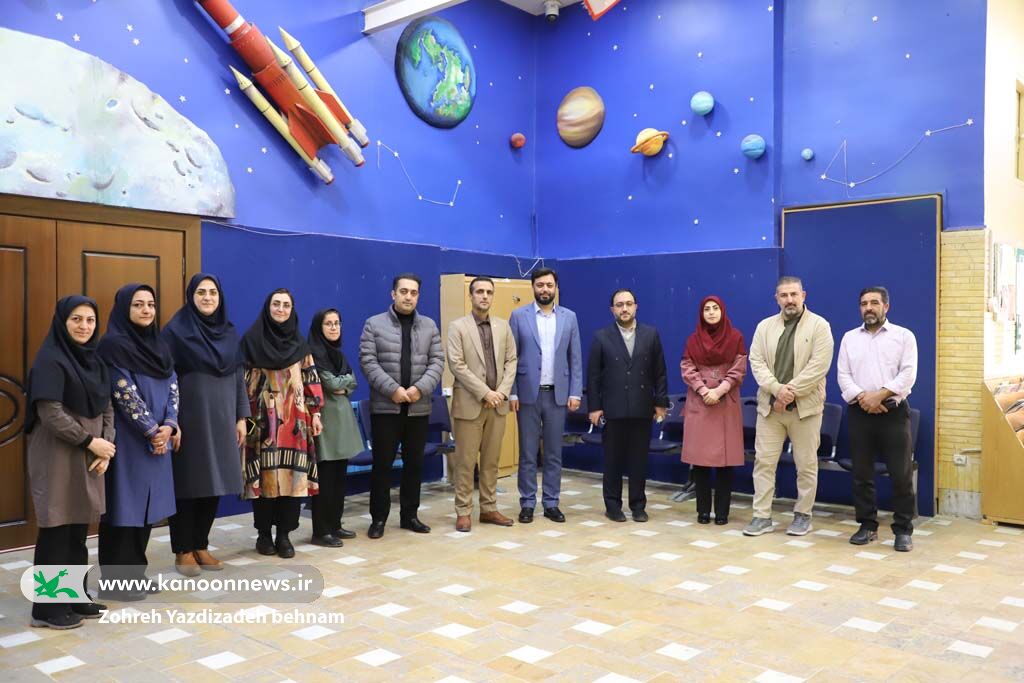 تلاش کانون برای انس کودکان و نوجوانان با قرآن