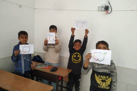 کودکان با رنگ و هنر معنویت را لمس کردند