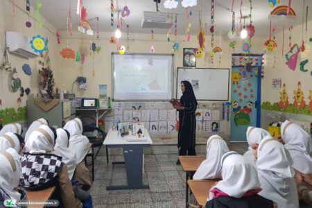 برگزاری کارگاه آشنایی با شعر کلاسیک و نو برای کودکان و نوجوانان در کانون سیستان و بلوچستان