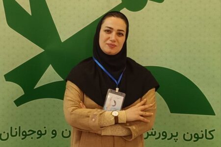 مربی ادبی کانون پرورش فکری استان تهران نفر دوم بخش شعر جشنواره ملی از ایده تا اجرا شد.