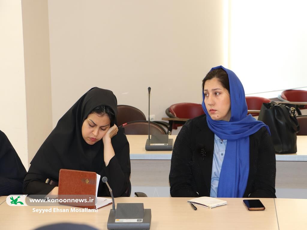 1375458 نقش «هندسهی اجرا» در قصهگویی برای مربیان گلستانی تدریس شد