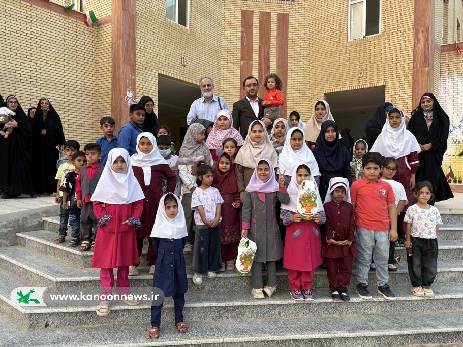 1375719-1 مرکز فرهنگیهنری کانون در جزیره تنب بزرگ گشایش یافت