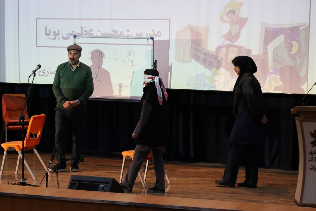 1375798-1 آموزش قصهگویی ویژه مربیان پیشدبستانی مازندران برگزار شد