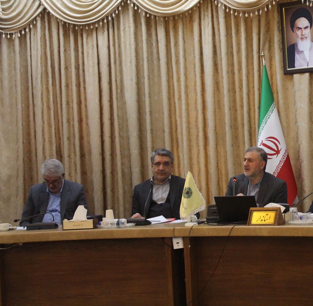 1375875-1 انتصاب مدیرکل کانون استان به عنوان عضو شورای سیاستگذاری دومین جشنواره ملی فیلم و فیلمنامه ایثار