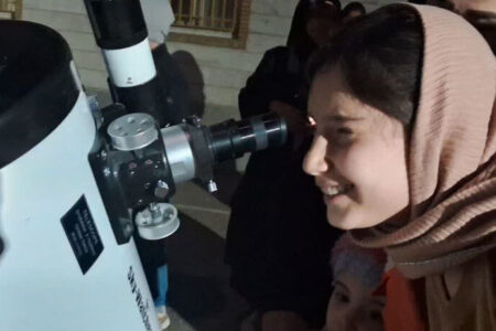 برگزاری کارگاه نجوم و رصد ماه در پژوشکده خوارزمی کنگاور