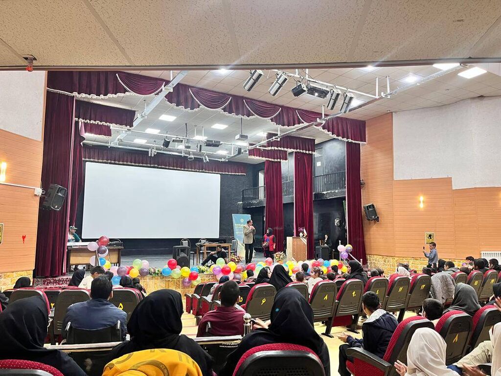 1377316 روایت یک روز متفاوت برای کودکان با نیازهای ویژه