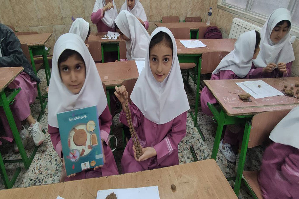 1378687 برگزاری پویش «تسبیح»؛ پیوند فرهنگ، هنر و معنویت در مراکز فکری گیلان