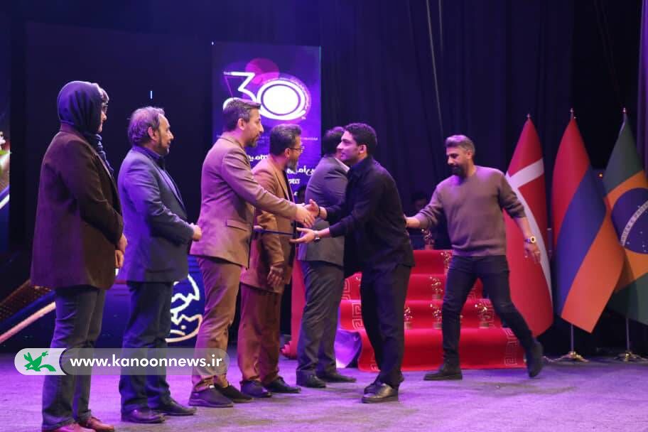 1379479 اثر منتخب کانون در جشنواره تئاتر کودک و نوجوان همدان معرفی شد