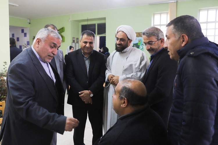 1379518 ویژه برنامهی هفتهی توانخواهان به مناسبت میلاد حضرت زهرا(س) در کانون باغبادران برگزار گردید