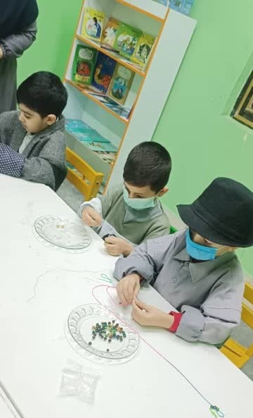 1379571-1 برگزاری گرامیداشت روز زن و مادر در مراکز کانون هرمزگان