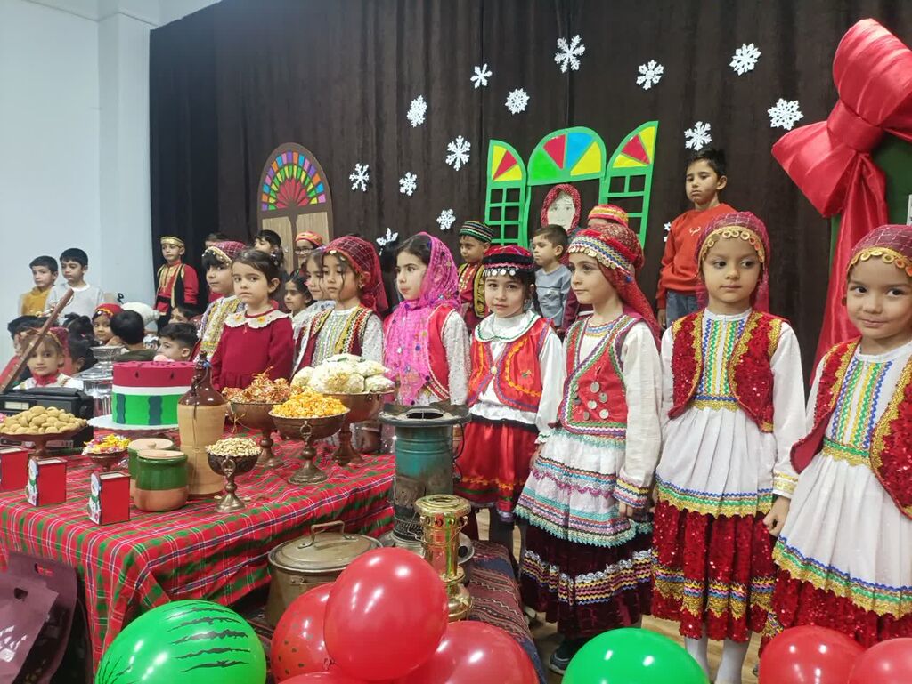 1379601 جشن ویژه روز مادر در مرکز فرهنگی قوچان