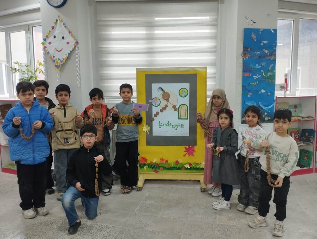 1379699 پویش ملی «تسبیح» با عطر ولادت حضرتزهرا(س) در مراکز کانون استان البرز