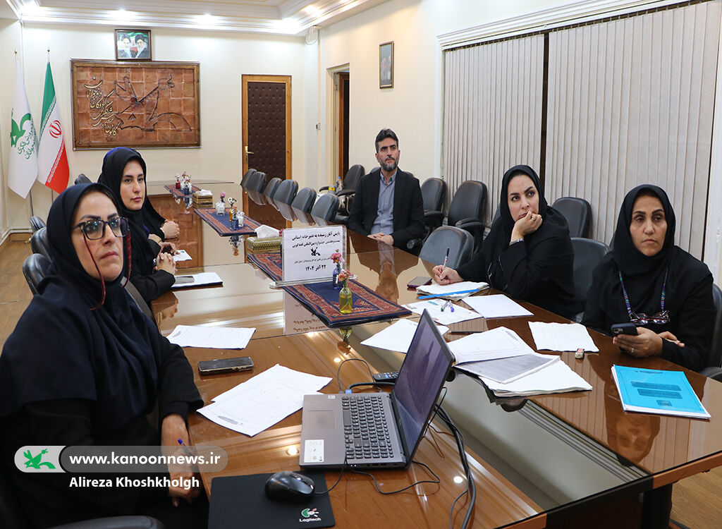 1379987 آغاز پایش مرحله استانی قصهها در بیستوهفتمین جشنواره بینالمللی قصهگویی