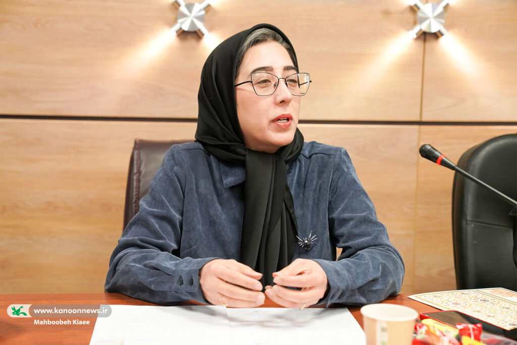 1380003 فضای دیجیتال یک جهان درهم تنیده است