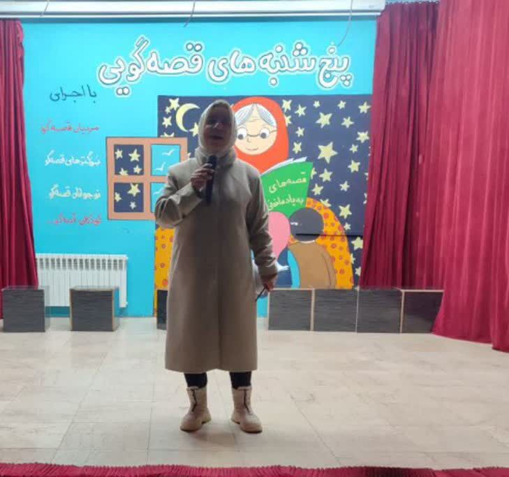 1380020 مرکز روانسر آیین کهن قصهگویی را با یاد مادران پیوند زد