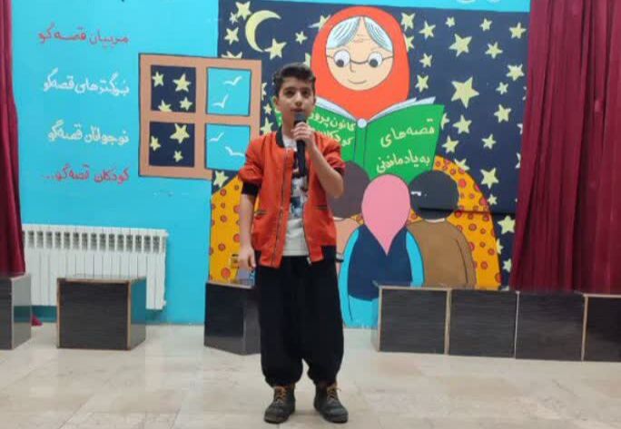 1380022 مرکز روانسر آیین کهن قصهگویی را با یاد مادران پیوند زد