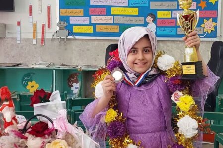 اعضای مرکز جوانرود از برنده مسابقات جهانی چرتکه استقبال کردند