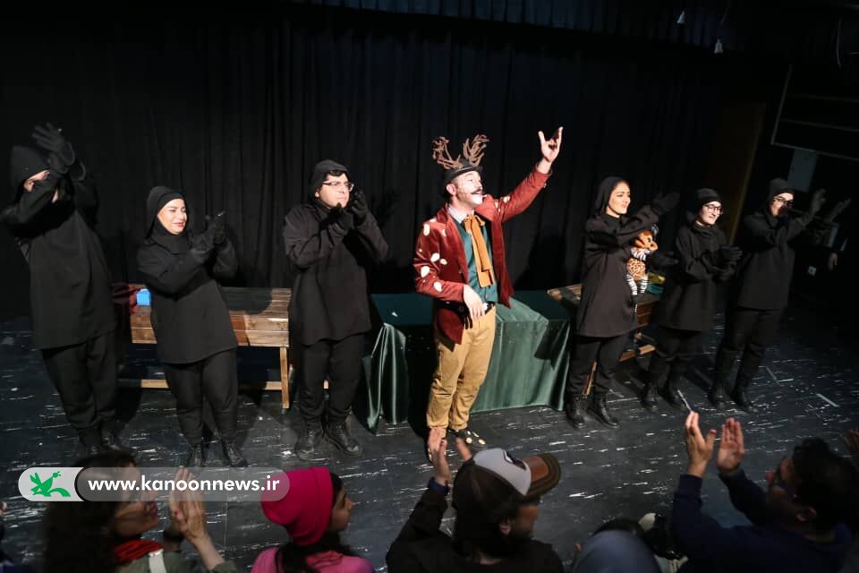 1380217 «اوکاپی»؛ روایت پذیرش تفاوتها از زبان صحنه