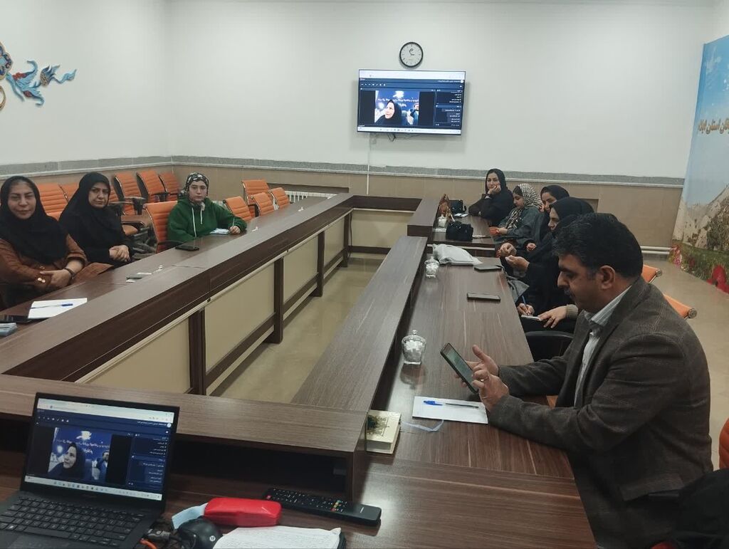 1380286 نقطه اوج قصهگویی،بزنگاه اصلی قصه است