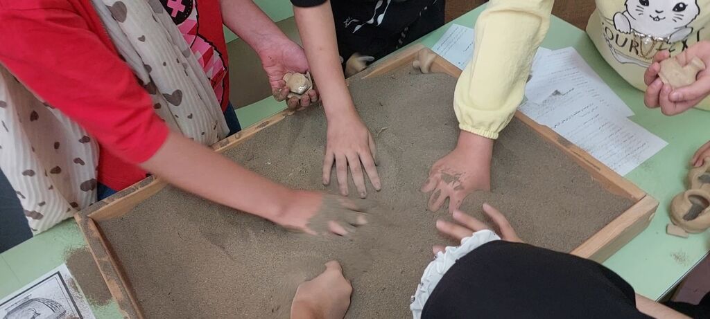 1380301 همزمان با هفته پژوهش در مرکز ۱۴