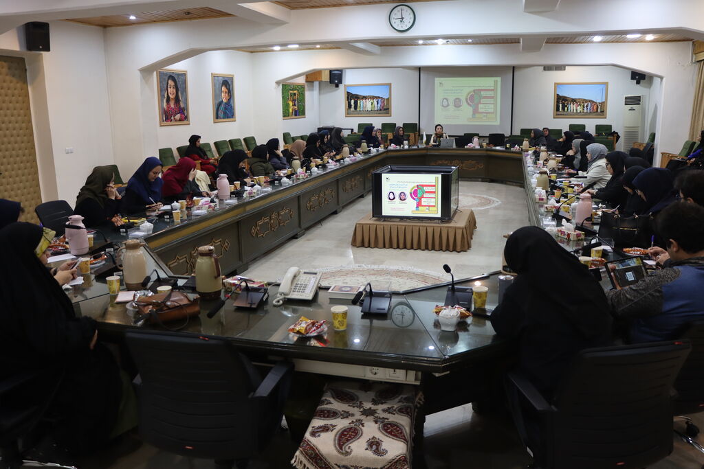 1380321 اجرای دوره آموزشی «کاربرد هوش مصنوعی در مراکز» در کانون استان تهران
