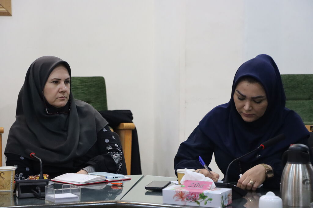 1380322 اجرای دوره آموزشی «کاربرد هوش مصنوعی در مراکز» در کانون استان تهران