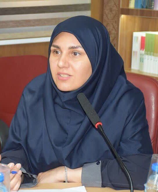 1380389 حضور داوری مجرب از دیار لرستان در جشنواره قصهگویی کرمانشاه