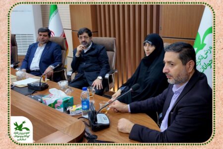 حضور استاندار قم در رویداد مادرانه و دخترانه «شاددُخت»