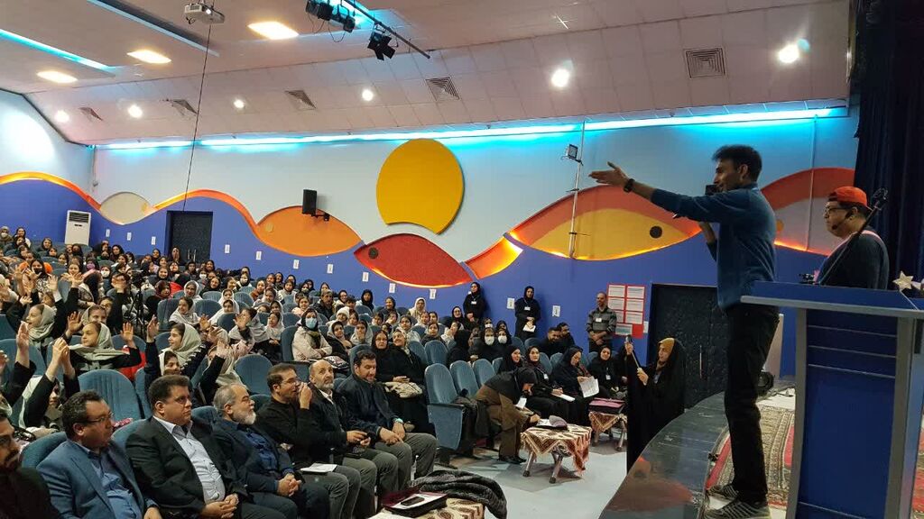 1380764 مرحله استانی بیستهفتمین جشنواره بینالمللی کانون کرمانشاه آغاز شد