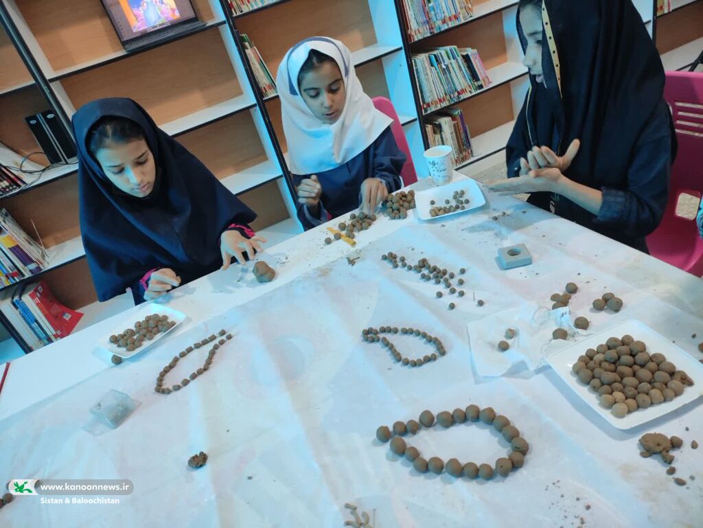 1380887 اجرای پویش ملی «تسبیح» در مراکز فرهنگیهنری کانون سیستان و بلوچستان