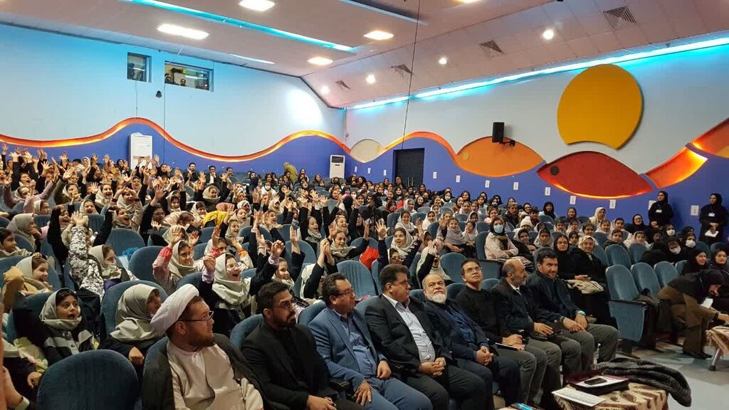 1380903 مرحله استانی بیستهفتمین جشنواره بینالمللی کانون کرمانشاه آغاز شد