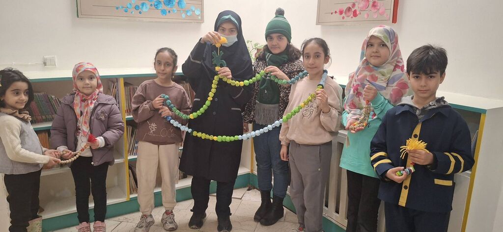 اجرای پویش فرهنگی «تسبیح مرغک» در مرکز ۸ کانون با مشارکت گسترده کودکان و خانواده‌ها