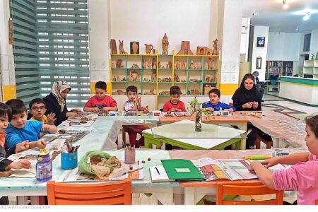 اجرای پویش فرهنگی «تسبیح مرغک» در مرکز ۸ کانون با مشارکت گسترده کودکان و خانواده‌ها