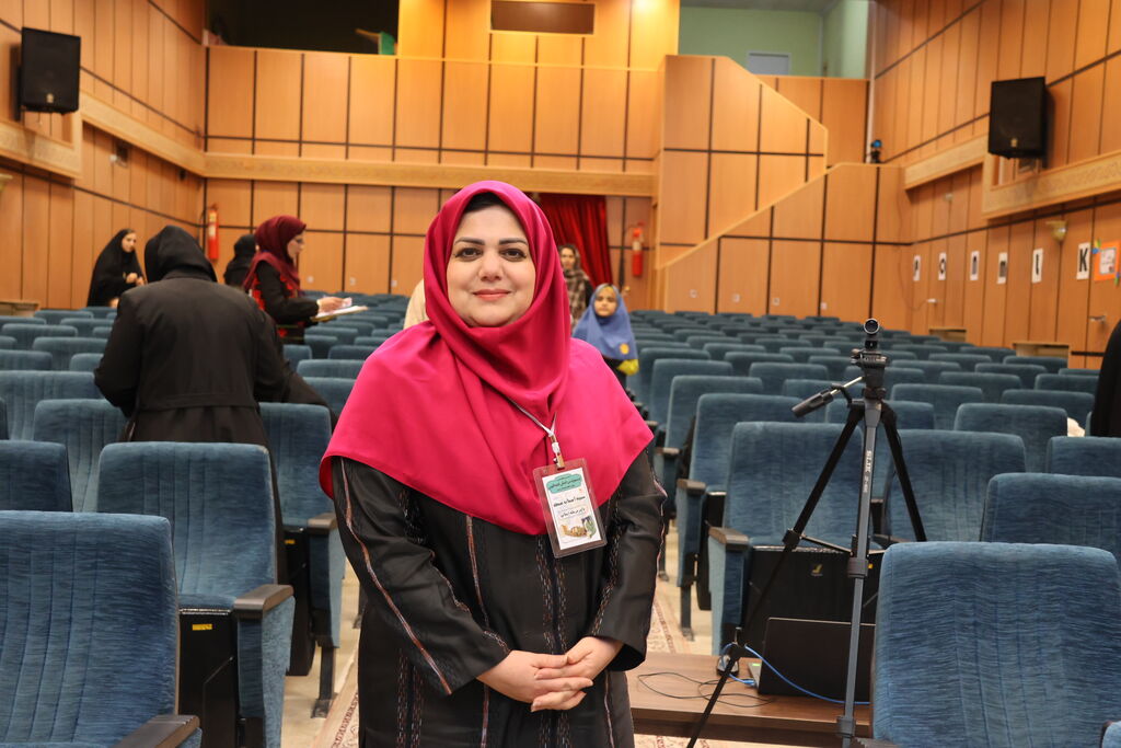 1381317 «طنز و روایت خلاقانه؛ راز قصهای که هیچگاه فراموش نمیشود»