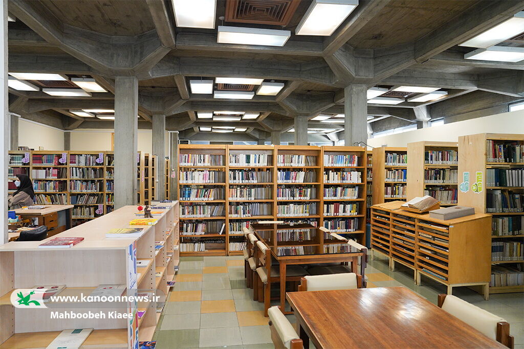 1381484 از دیویی تا دیجیتال؛ کتابخانه مرجع کانون در مسیر نوشدن