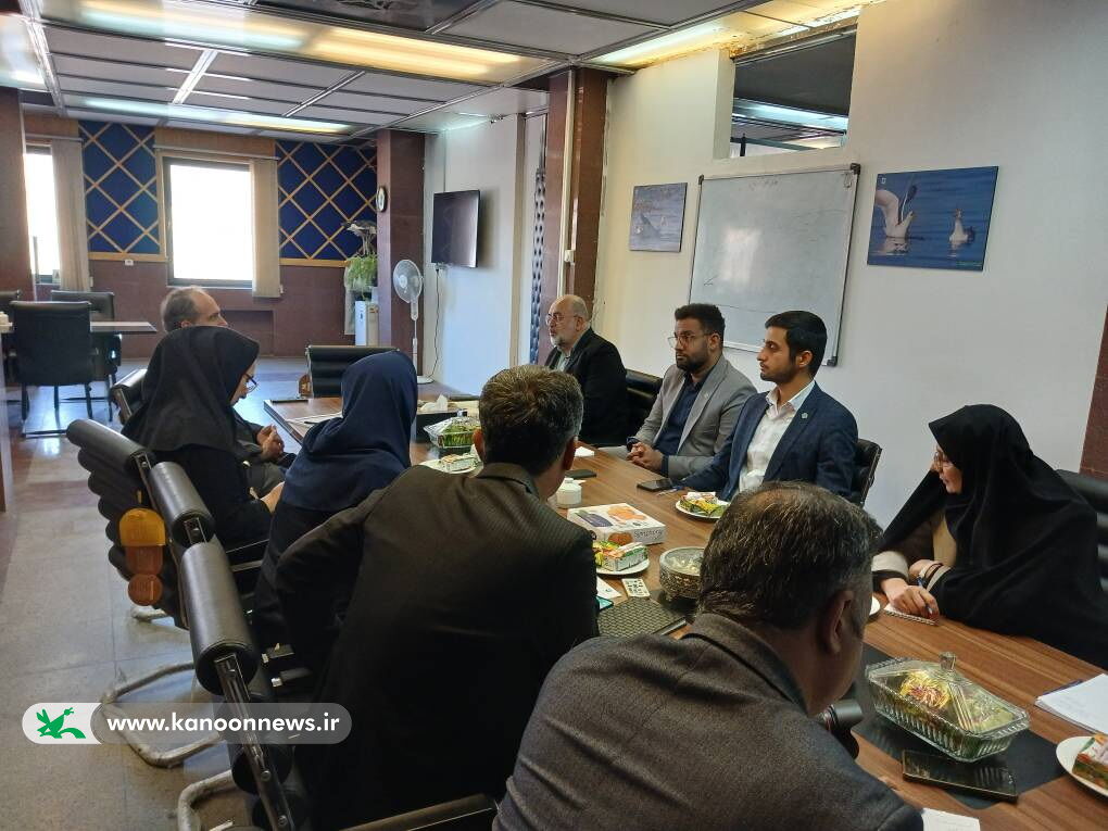 1381492 همافزایی برای ارتقای سواد زیستمحیطی کودکان