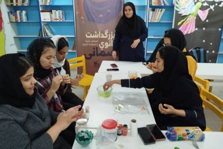 پویش ملی «تسبیح» با محور ترویج معارف فاطمی در کانون مرکز فسا برگزار شد