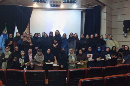 ویژه برنامه میلاد حضرت فاطمه زهرا(س) تحت عنوان “روشنای مهر” در کانون هرمزگان برگزار شد