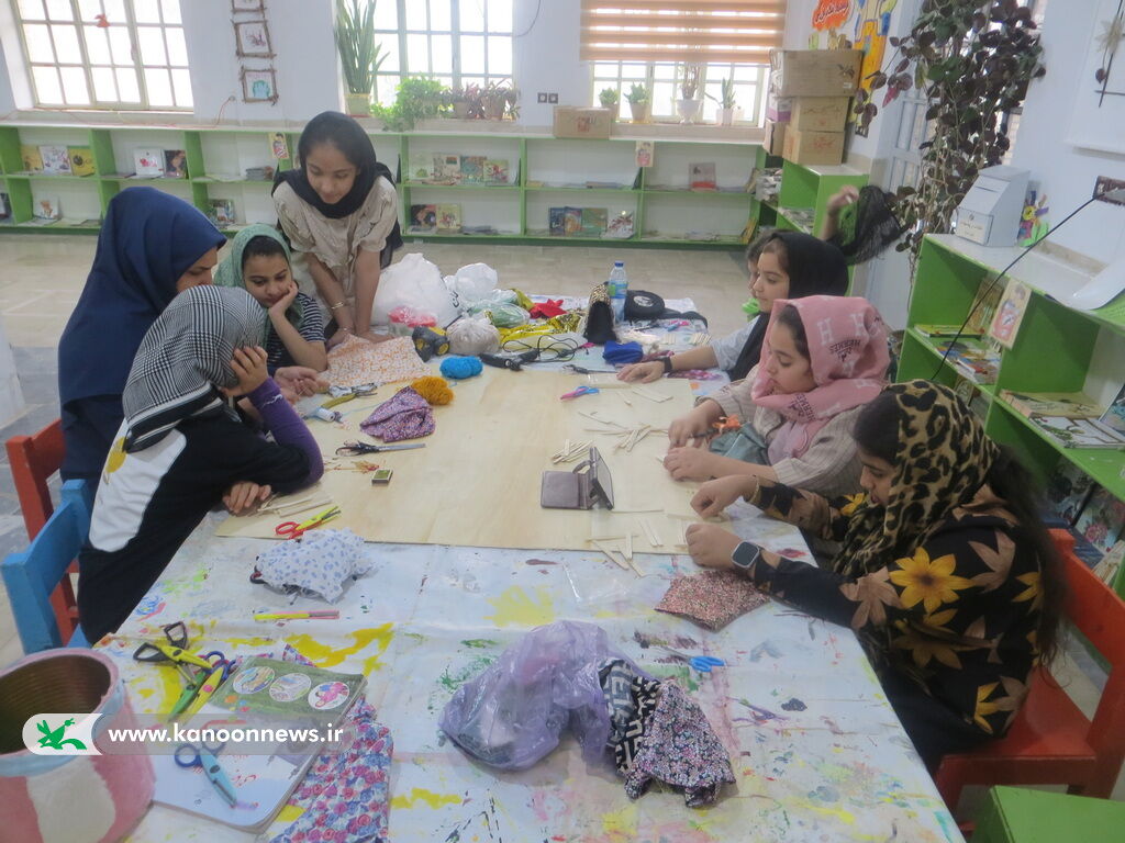 1382205 از آزمایشهای علمی تا کارگاههای پژوهشی؛ هفته پژوهش در مراکز کانون بوشهر